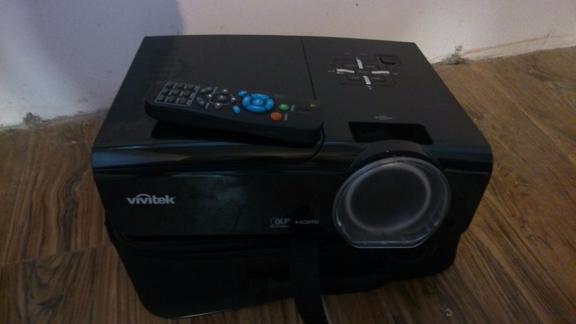 Продается проектор Vivitek D945VX 